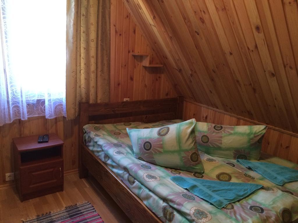 У Сергія Casa de hóspedes Lumshory Exterior foto